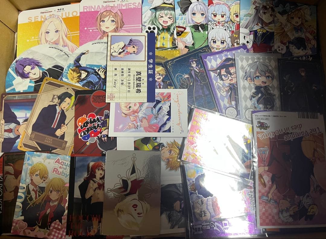 アニメ　キャラクター　紙雑貨　1900枚以上　大量まとめ売り
