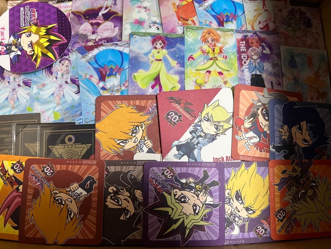 アニメ　キャラクター　紙雑貨　1900枚以上　大量まとめ売り