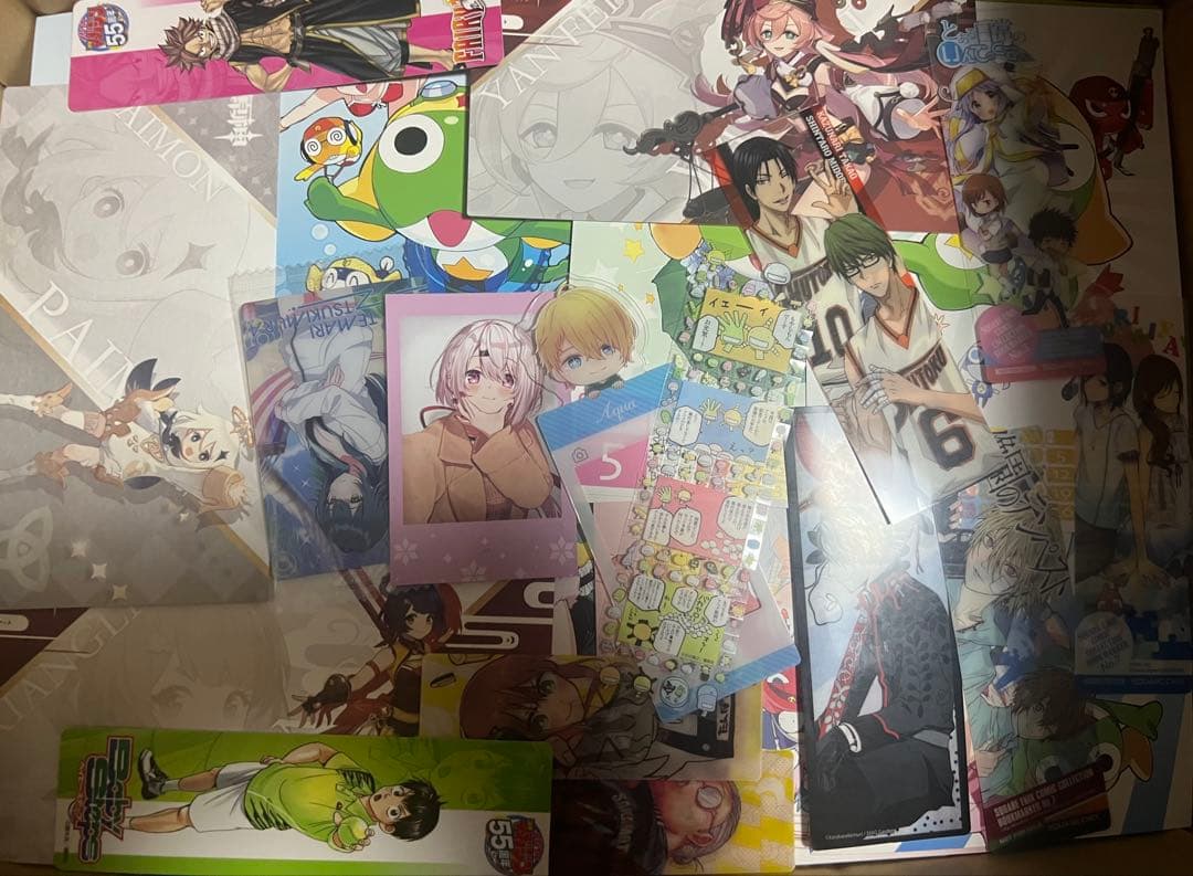 アニメ　キャラクター　紙雑貨　1900枚以上　大量まとめ売り
