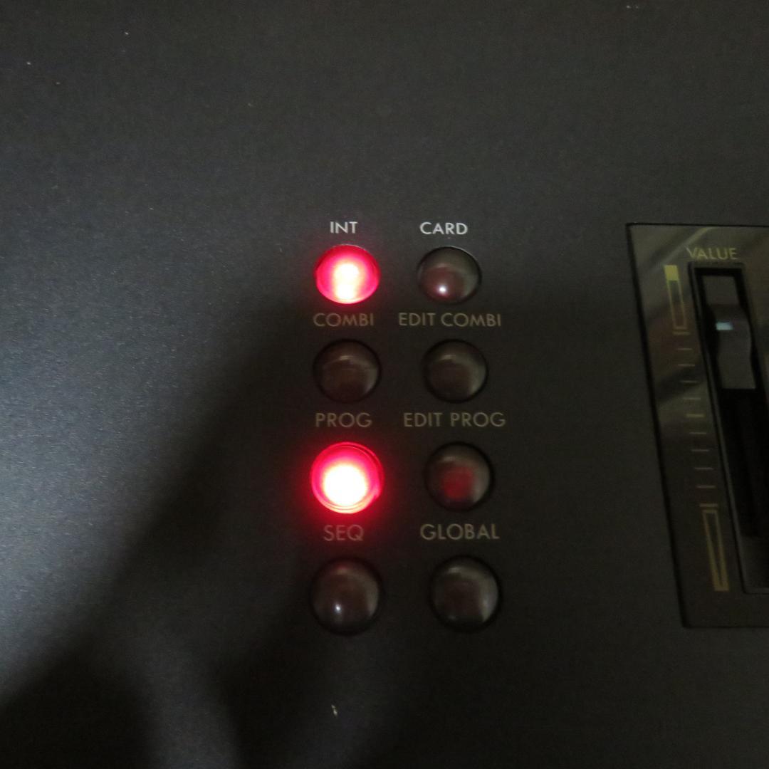 KORG コルグ M1 シンセサイザー ジャンク