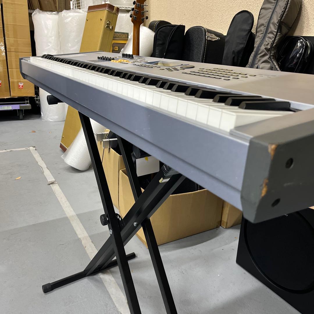 【11380】 YAMAHA MOTIF ES8 シンセサイザー ジャンク品