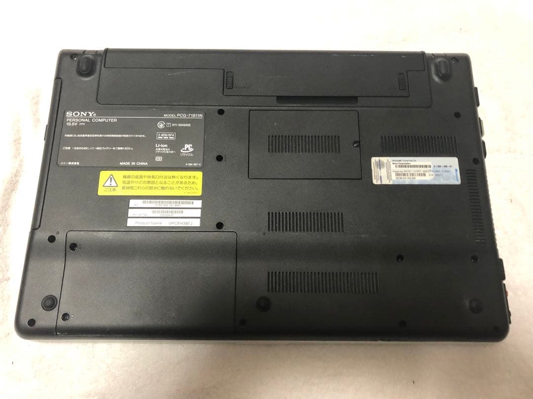 SONY VAIO VPCEH38FJ/W Corei5-2450M ソニー