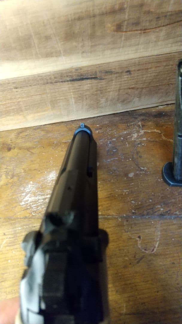 東京マルイ　ベレッタ９２Ｆ　外装　ファースト　カスタム　内部ノーマル