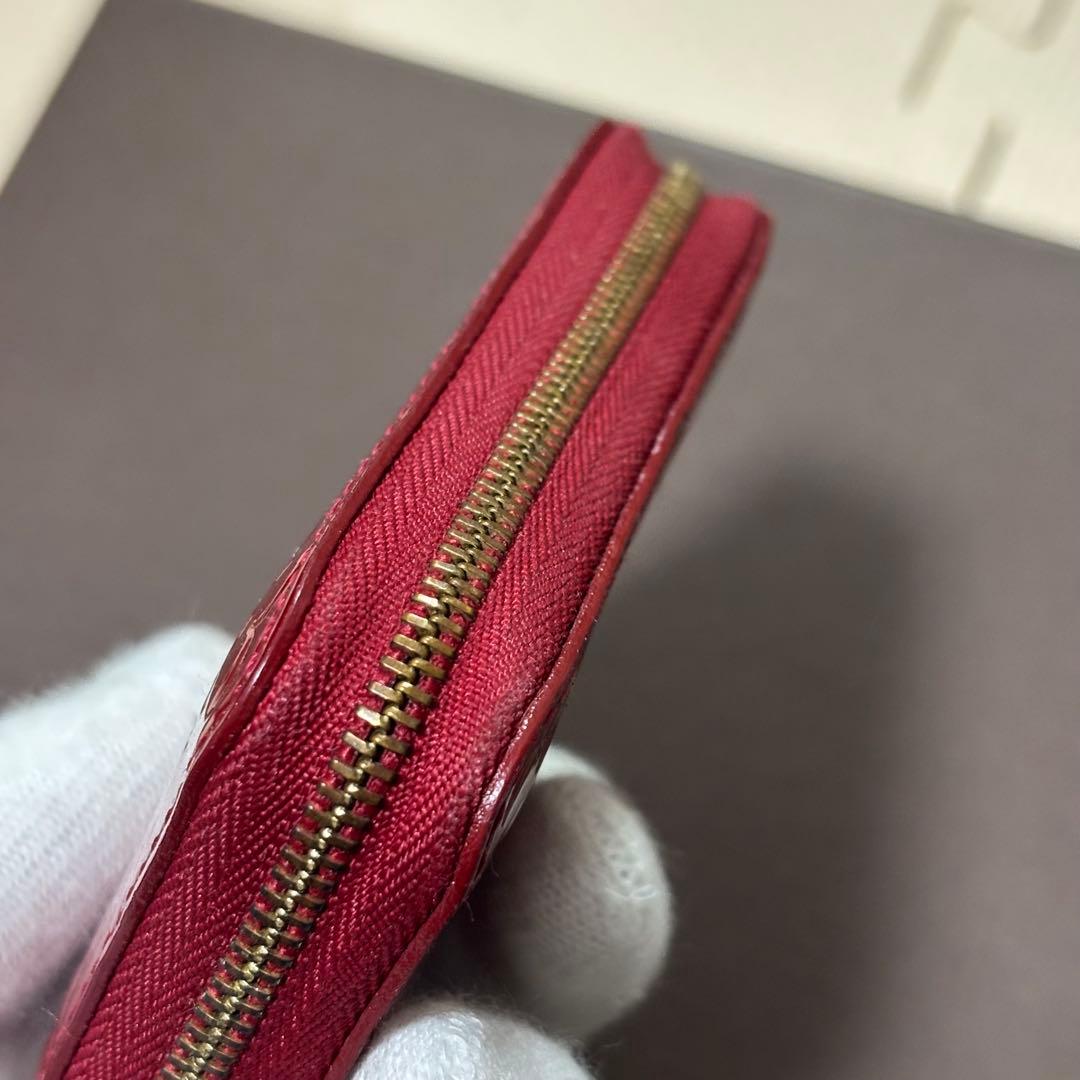 Louis Vuitton ヴェルニ　ケース レッド