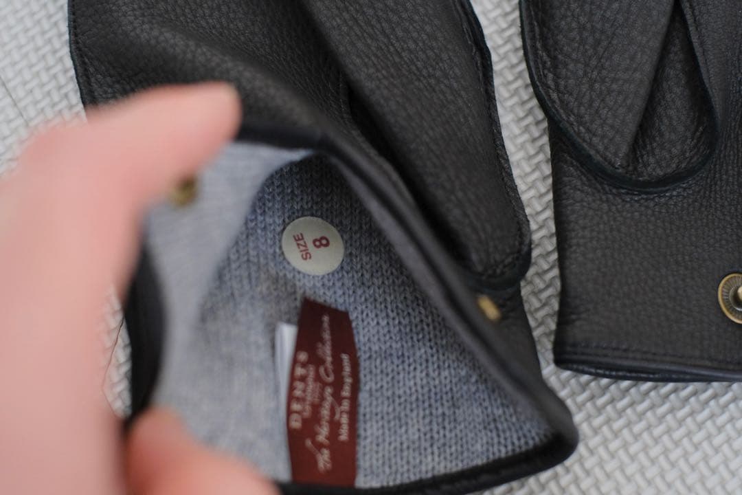 新品同様 DENTS 手袋 ディアスキン ブラック サイズ8