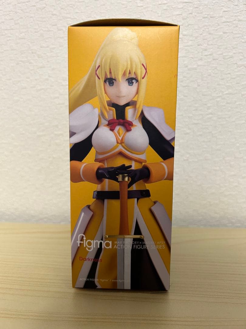 新品未開封 figma この素晴らしい世界に祝福を！紅伝説 ダクネス