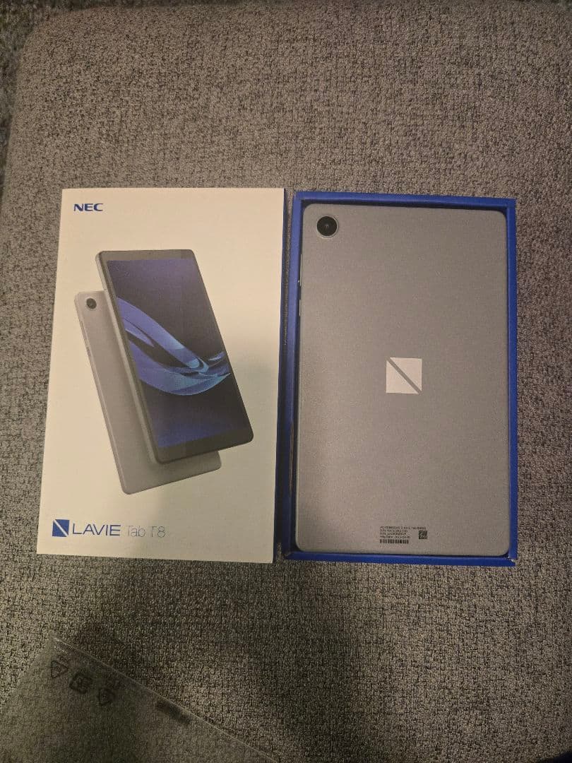 NEC LAVIE Tab T8 シルバー本体