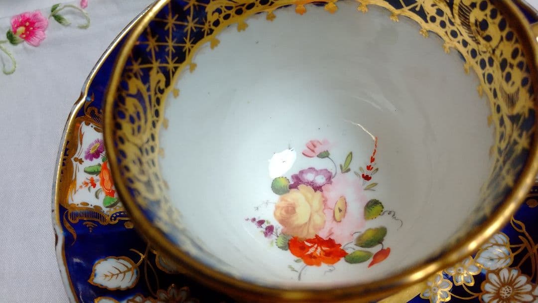 COALPORT TRIO (1820年頃)