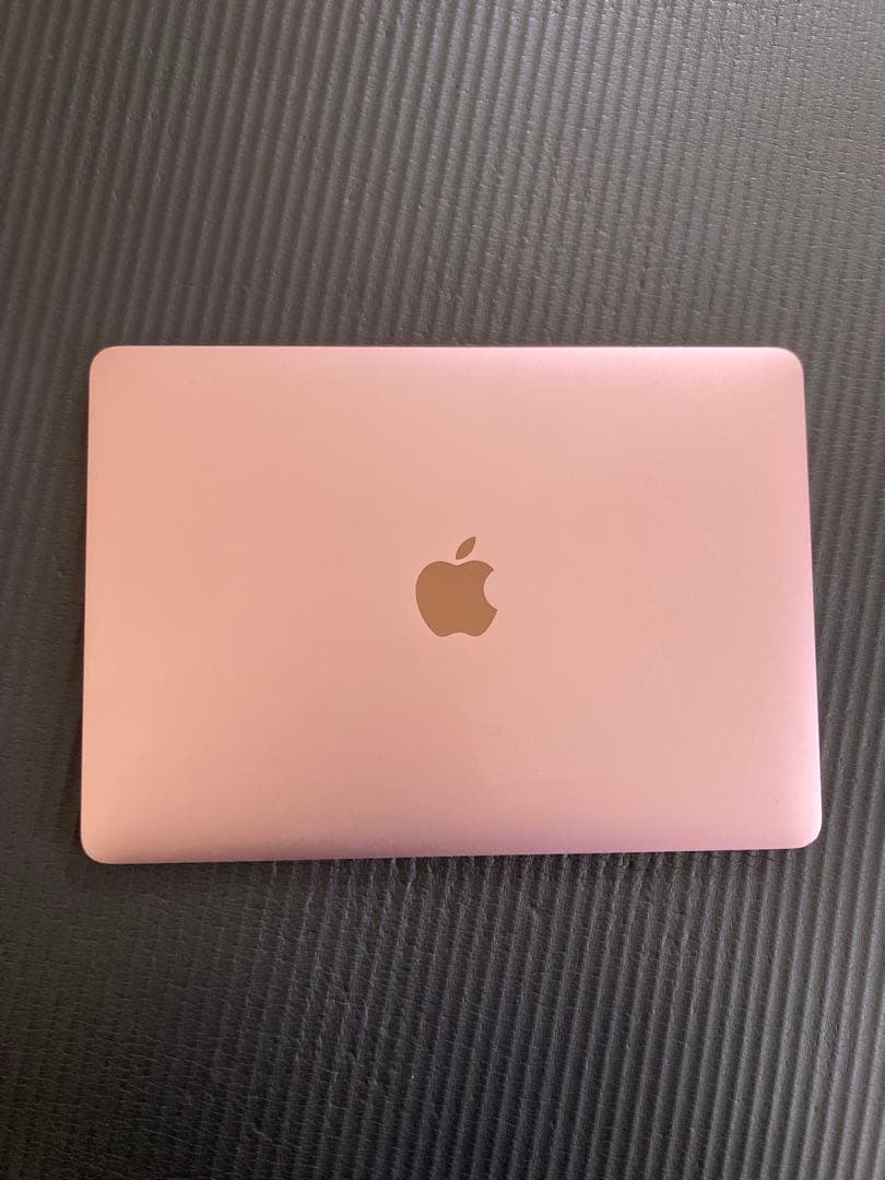 MacBook Air 2017 12inch 本体