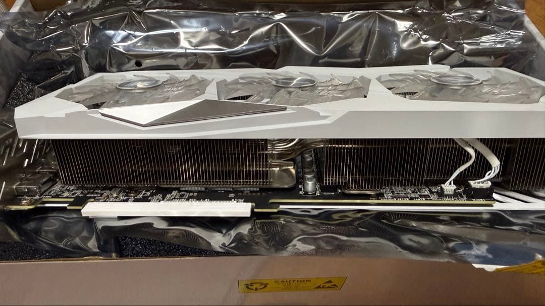 グラフィックボード・グラボ・ビデオカード Radeon RX 7800 XT Steel Legend 16G