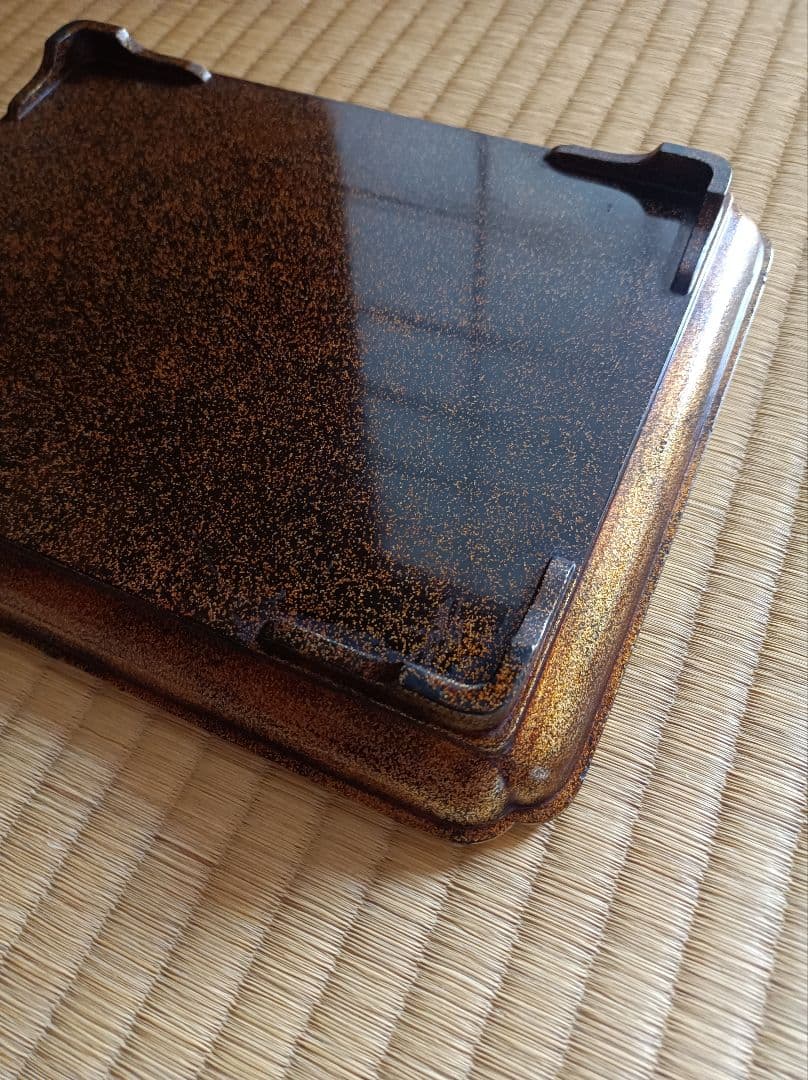 松竹梅破亀甲葵紋蒔絵香盆