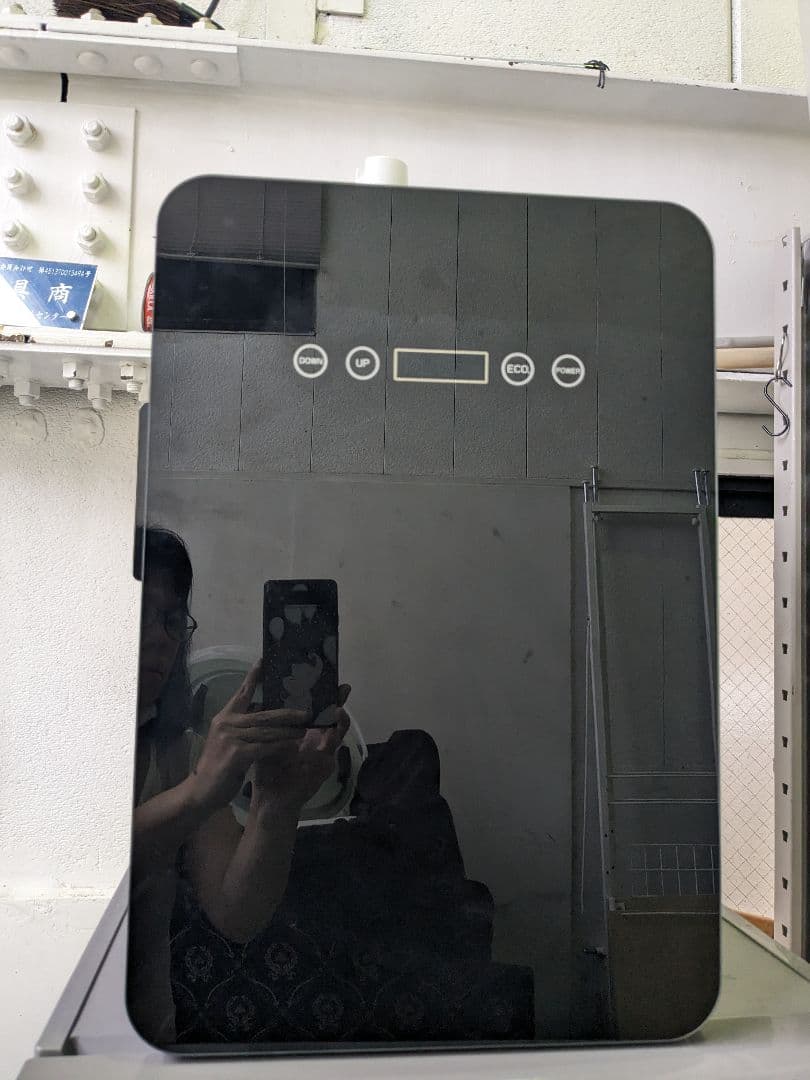 ペルチェ式　冷温庫　24L　ブラック