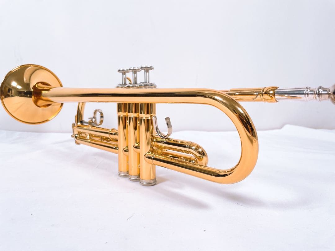 【極美品】 YAMAHA ヤマハ トランペット YTR-2330