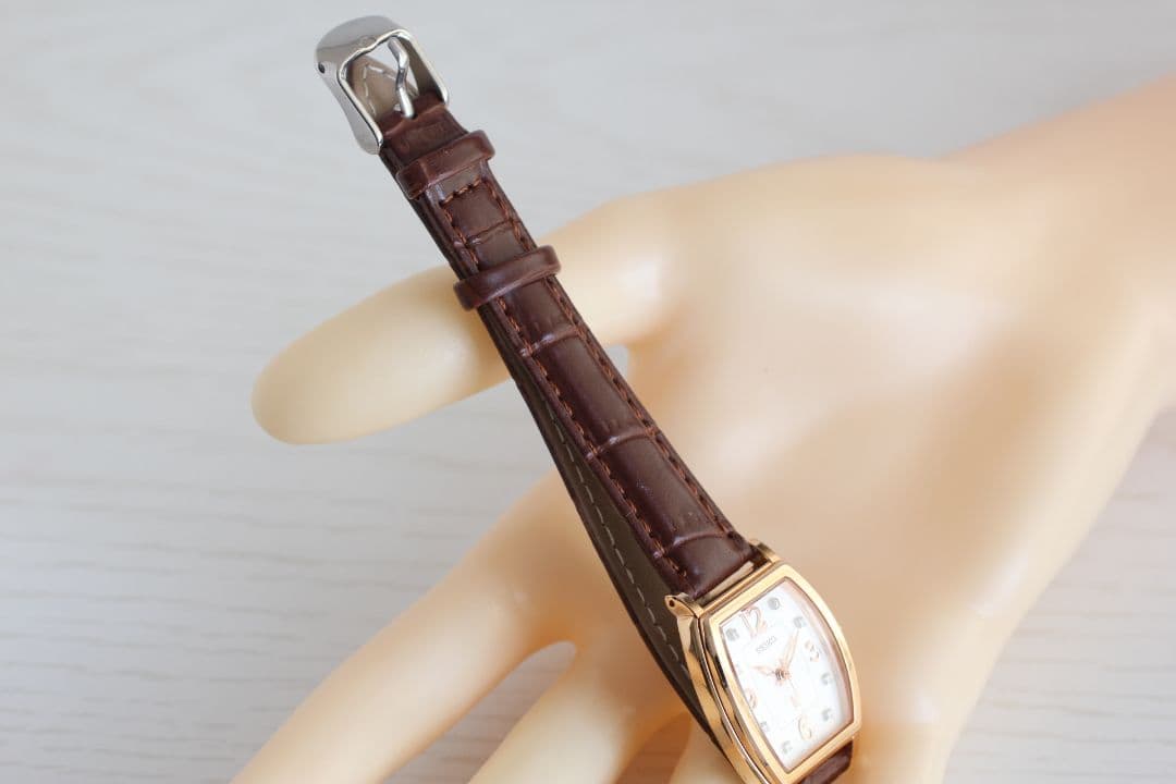 稼働品 セイコールキアダイヤSEIKO LUKIA 腕時計 1N01-OGAO