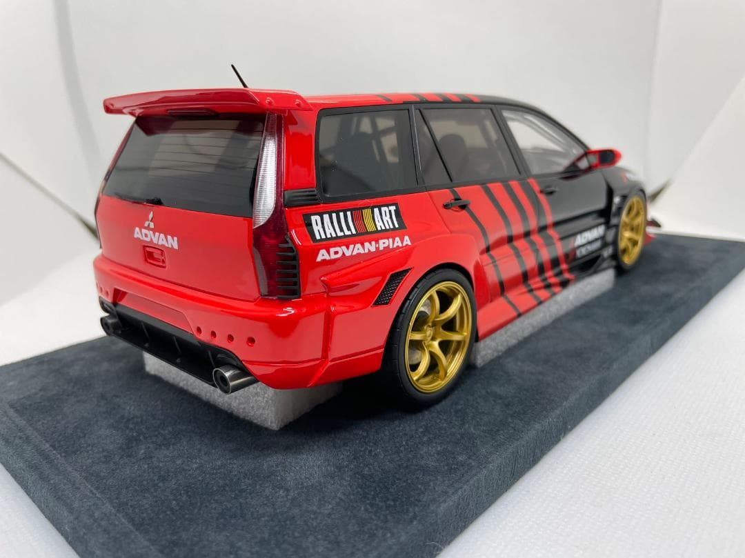 Engup 1/18 三菱 ランサー EVO 9 ADVAN