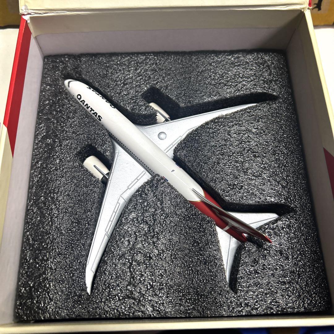 カンタス航空ボーイング787-8（7E7コンセプト）コレクターズエディション模型