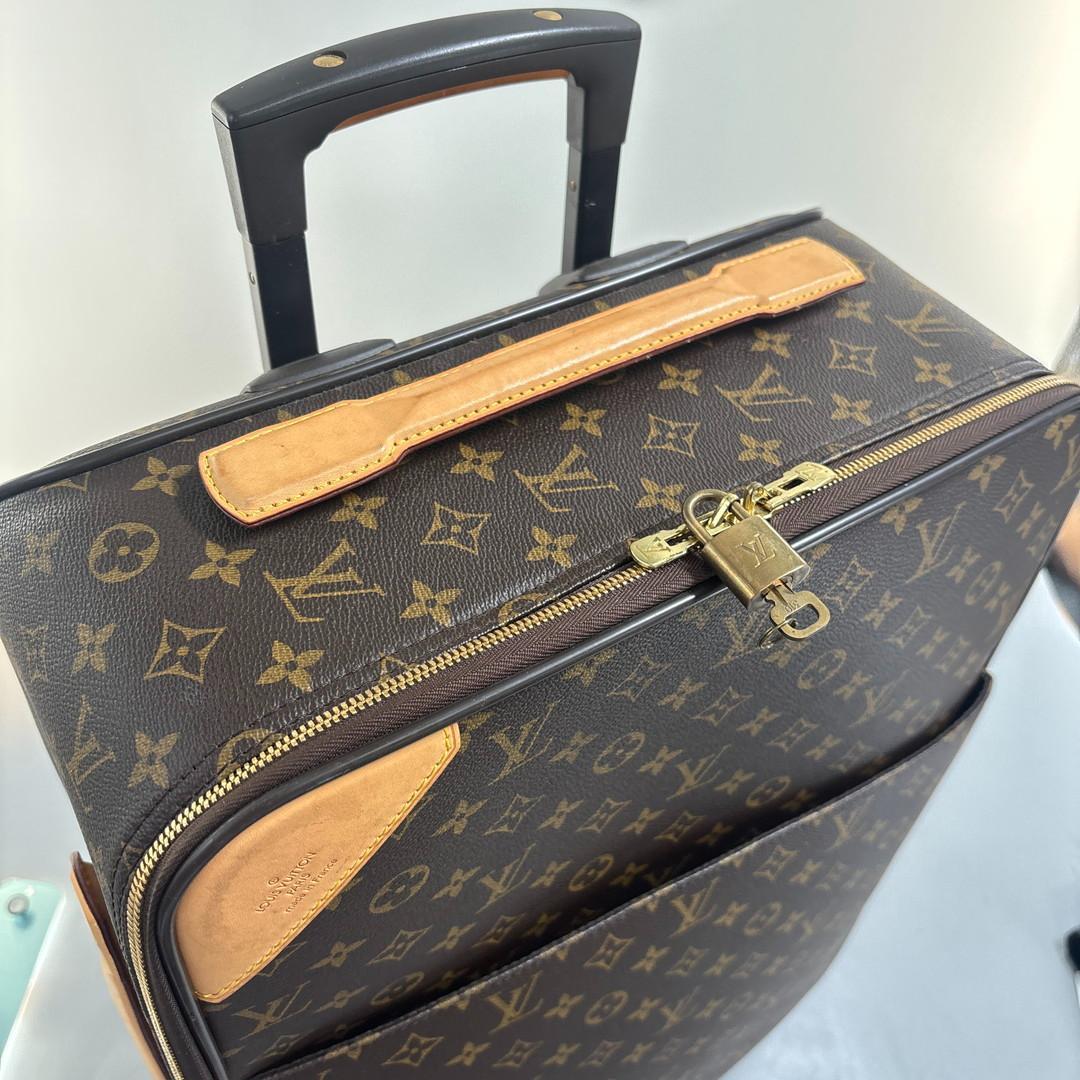 超極美品 ルイヴィトン M23294 モノグラム ペガス55 キャリーケース