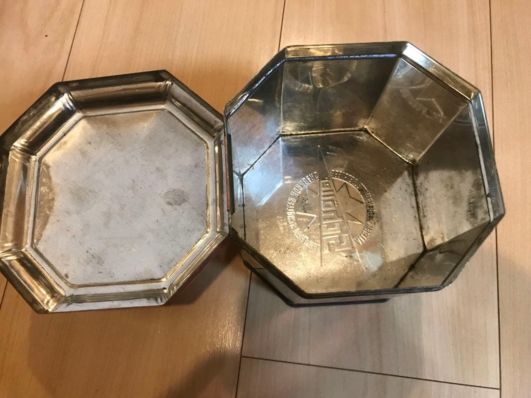 ブリキ缶　ドイツ製　Schöller　ニュルンベルク