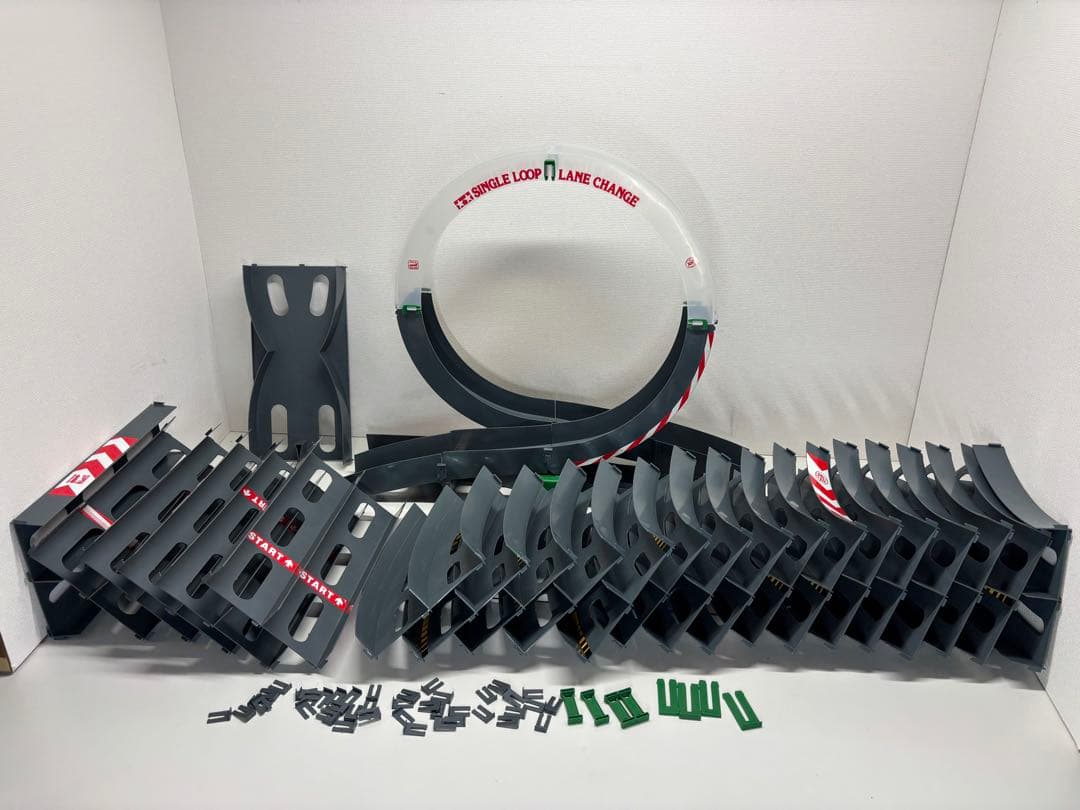 タミヤ ミニ四駆 増量 オーバルホームサーキット シングルループ レーンチェンジ