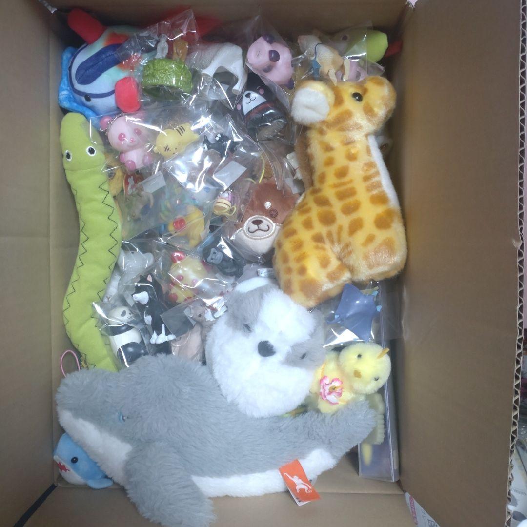 動物系 水生物系 ぬいぐるみ 置物 小物 等色々 まとめ売り