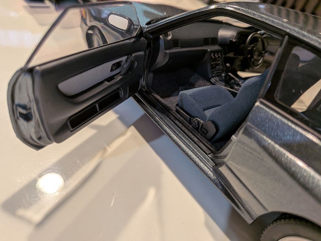 オートアート 1/18 日産 GT-R R32 NISSAN TOY Car