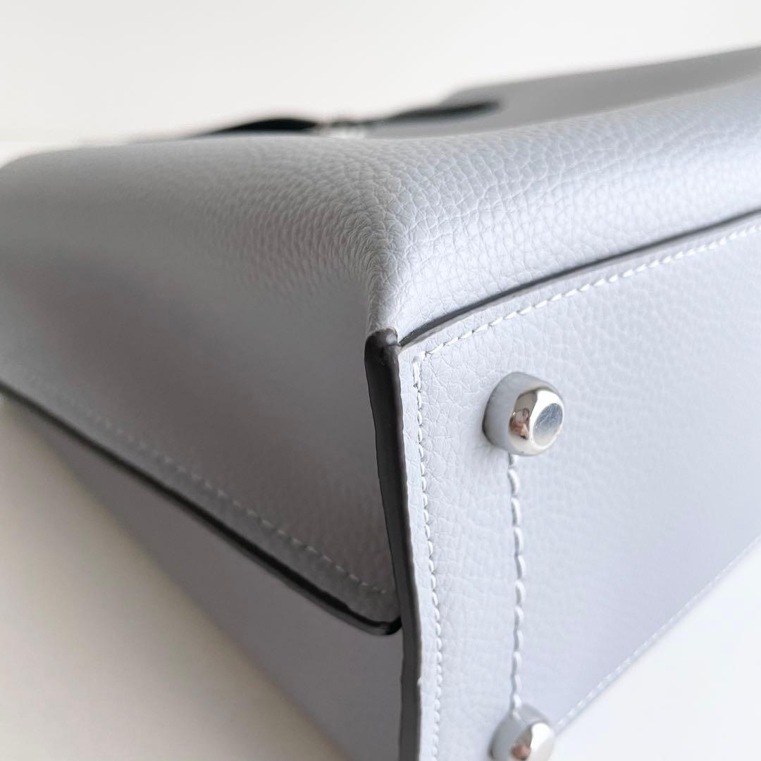 コーチ COACH ハンドバッグ ウィロウ トート 24 くすみカラー ほぼ新品