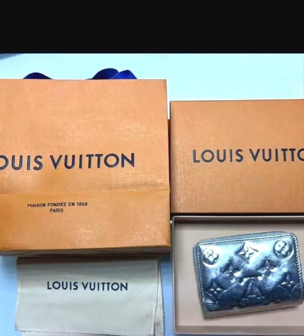 日本限定♪コンパクト【Louis Vuitton】ポルトフォイユ ルー財布