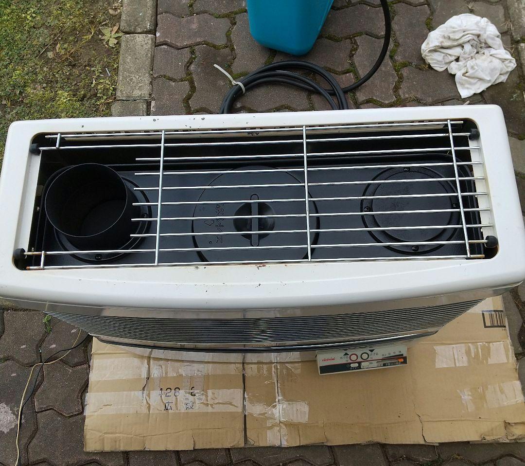 煙突式石油ストーブ