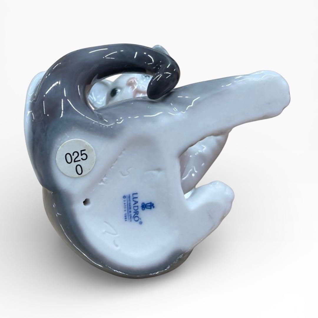 LLADRO リヤドロ　ネコ　ネズミ　陶器　置物　インテリア
