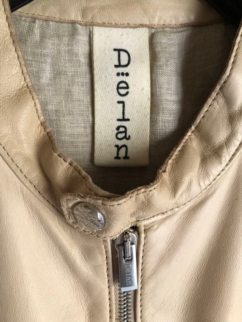 Delan デラン　イタリア製　レザージャケット　サイズ48 ベージュ