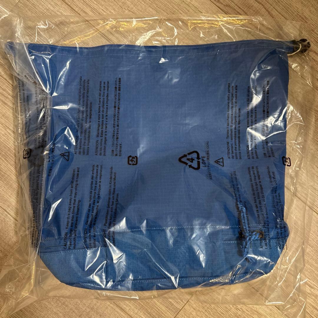 パタゴニア ブラックホール キューブ MLC 12L タグ付き