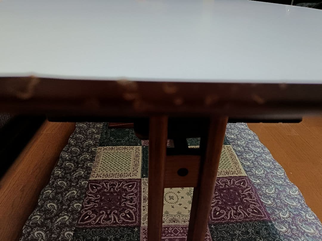 カリモク60　メラミン　カフェテーブル　ホワイト