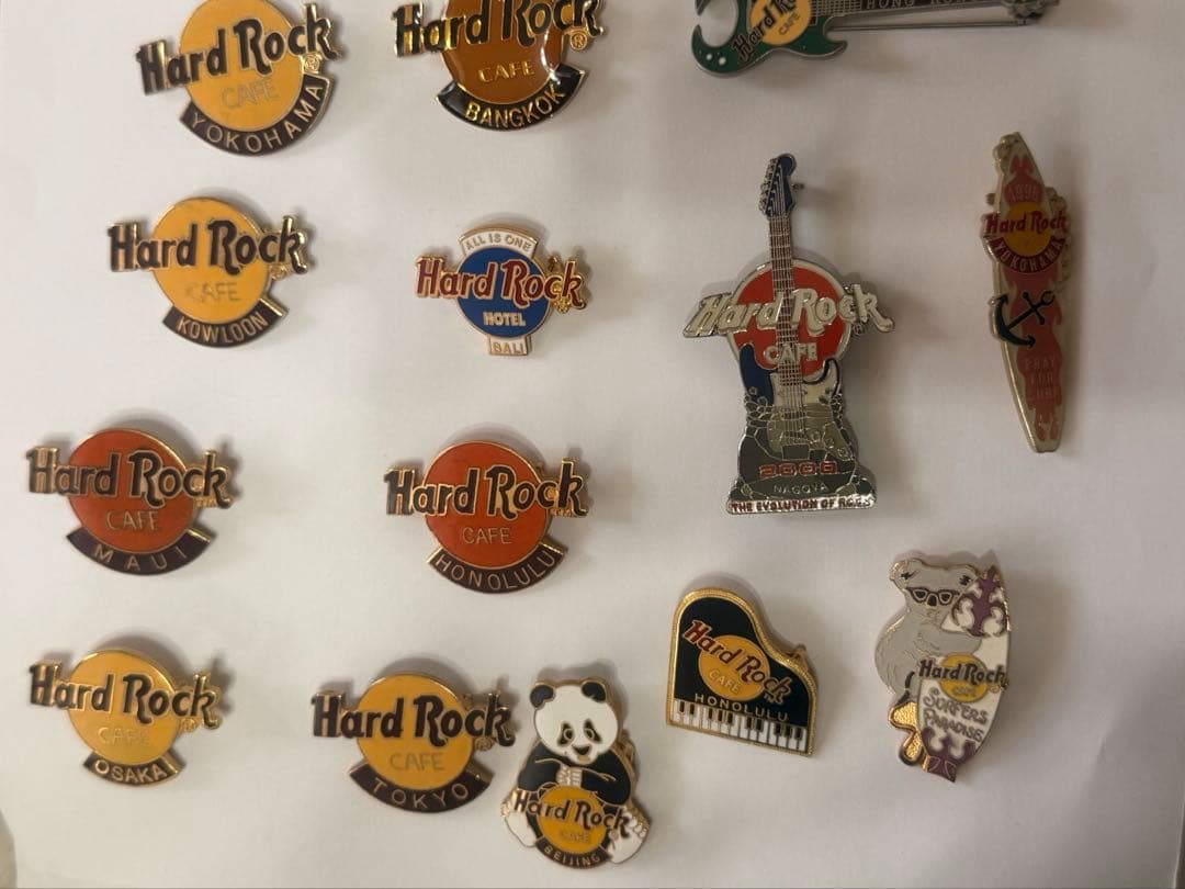 【レア】ハードロックカフェ ピンバッジ 49個セット