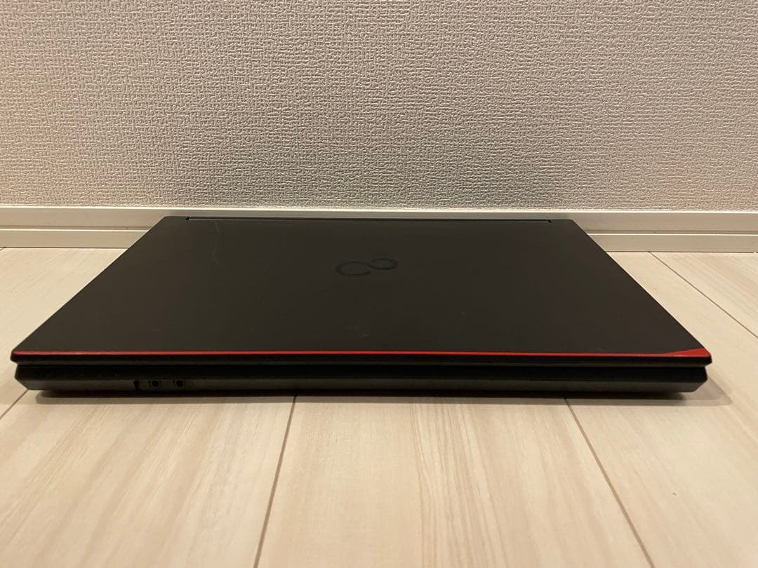 富士通 A5511/HX i5-1135G7 8GB 256GB Office