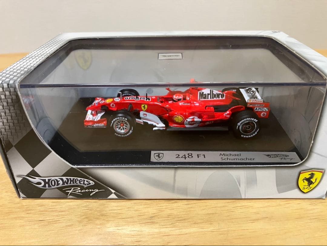 1/43F1ホットウィールフェラーリ248F1 M.シューマッハ マルボロ