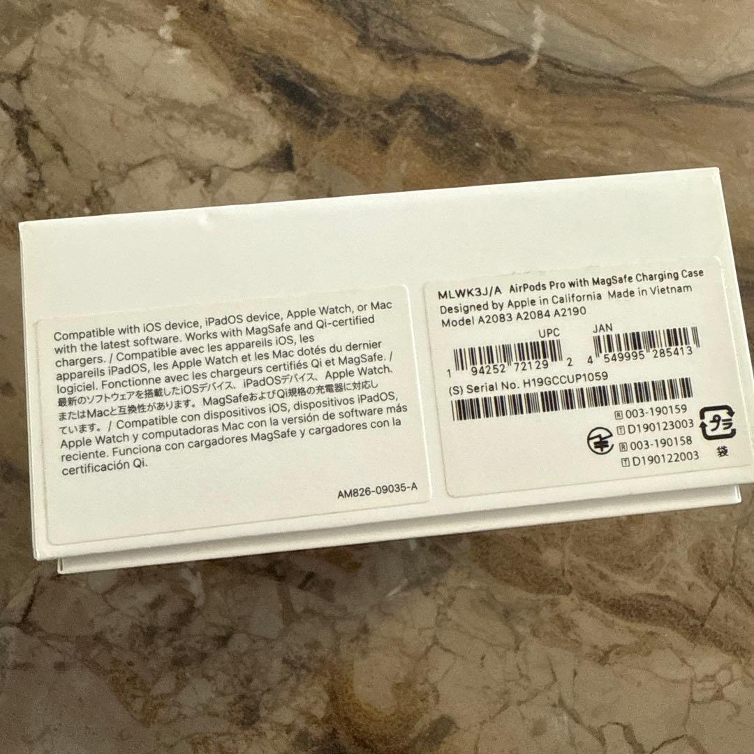 【美品】airpods pro 第一世代 （箱・付属品あり）