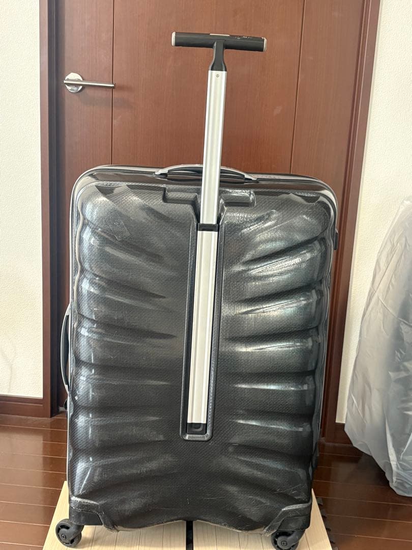 4年愛用愛着がある大切にしてきたキャリーケースです〜ニューヨークの香りを添えて〜