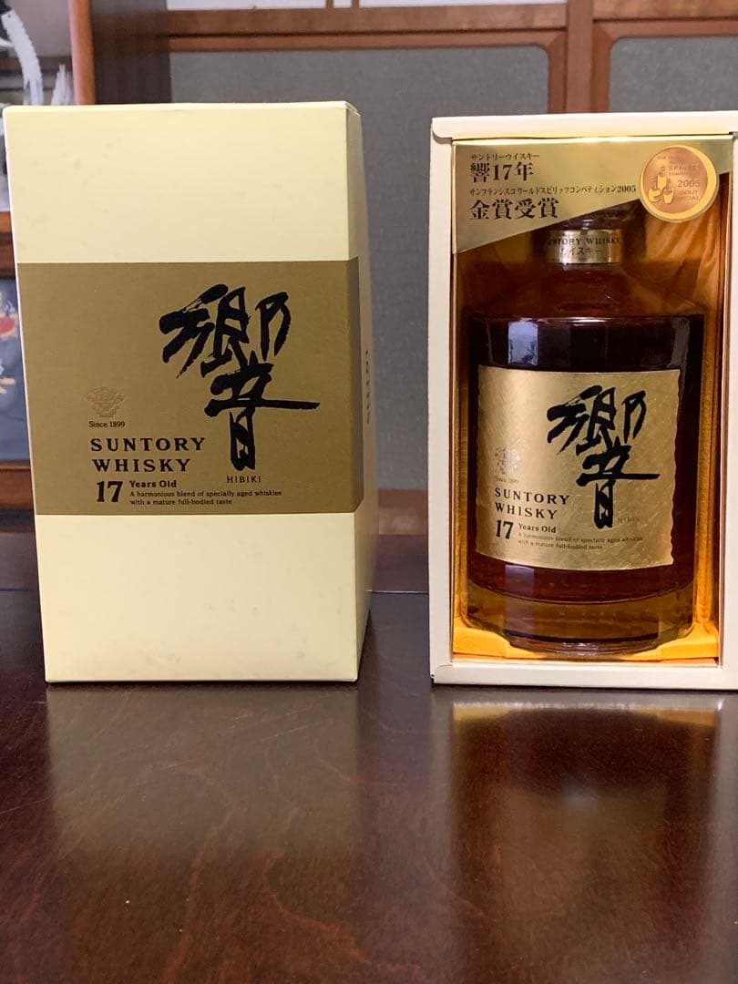 ウィスキー響17年ゴ-ルドラベル 創業90年記念発売品