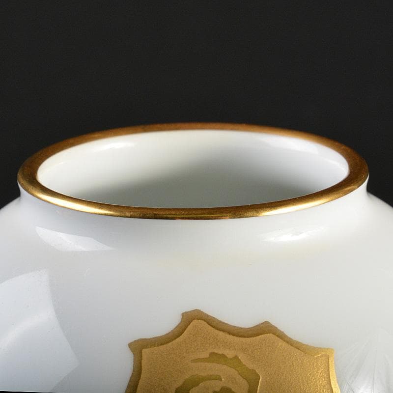 大倉陶園　OKURA　金蝕薔薇文　花瓶　N　6265