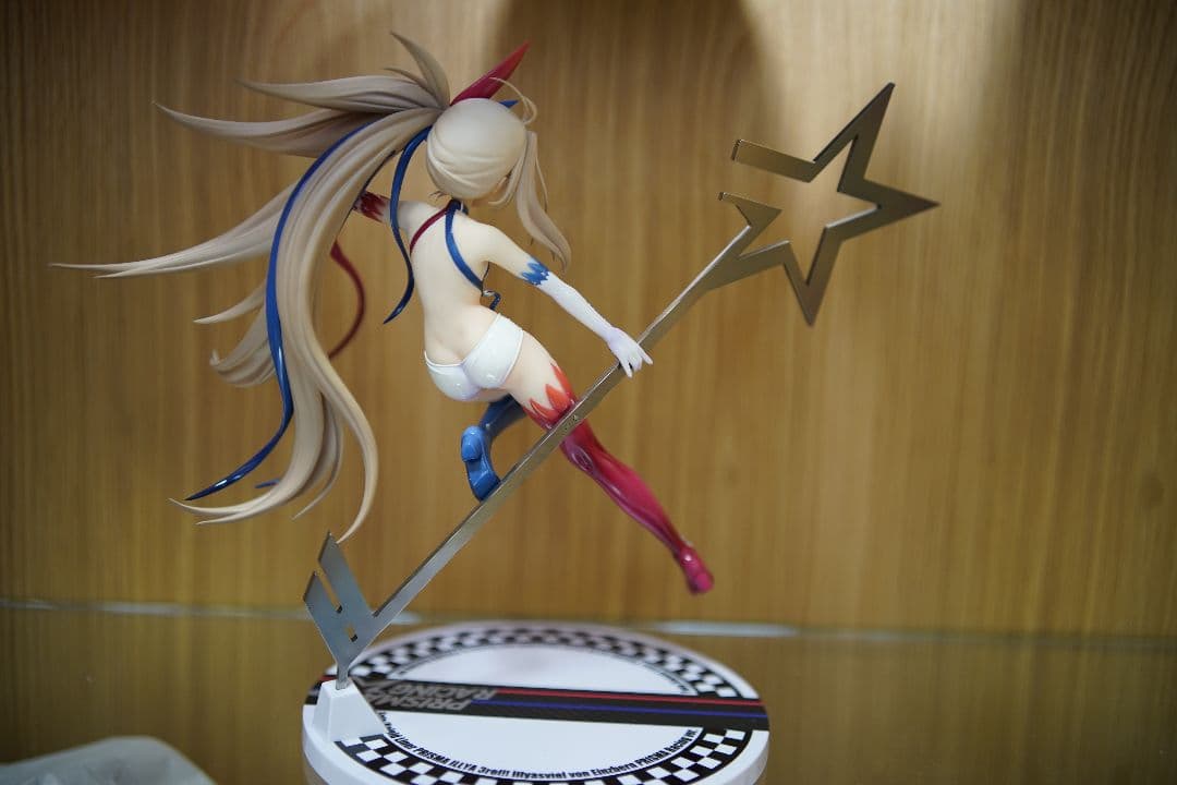イリヤ PRISMA レーシングver. 1/7フィギュア