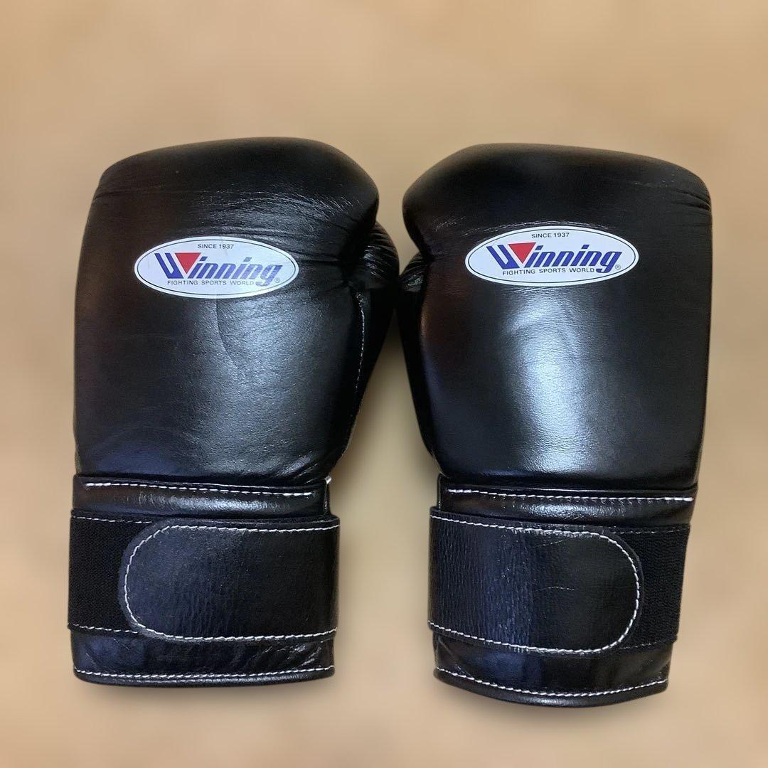 【美品】Winning ボクシンググローブ ブラック 14オンス