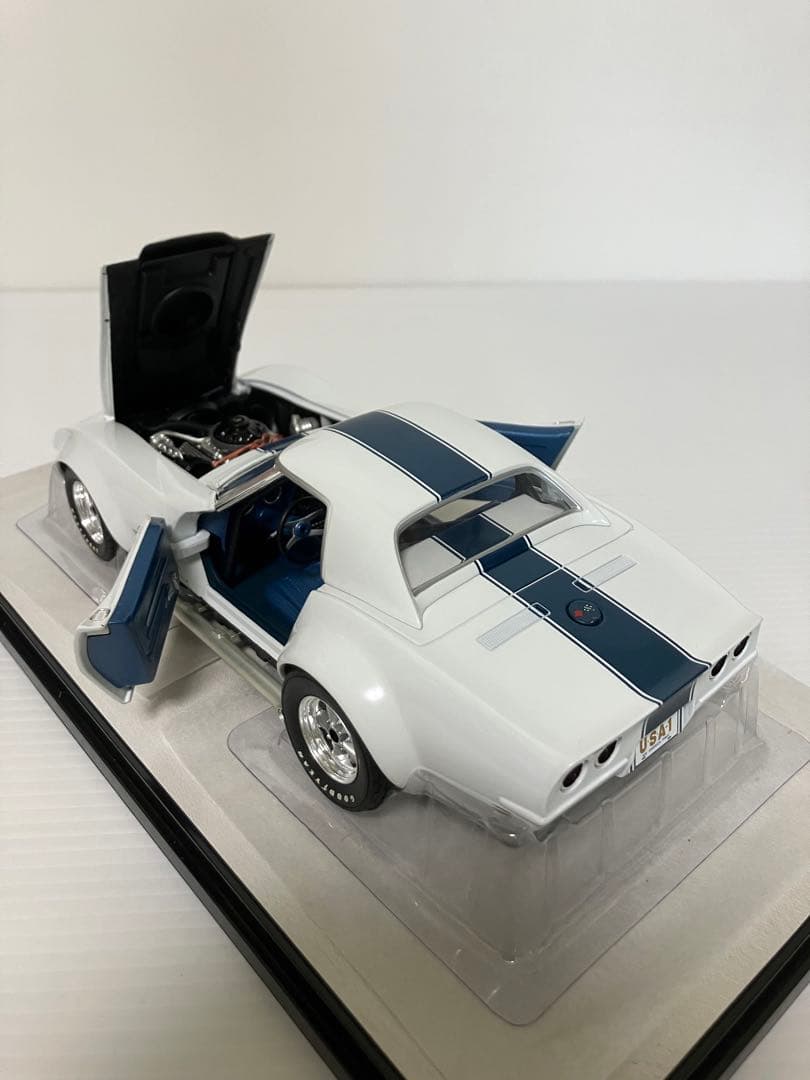 ミニカー 1/18 CORVETTE L-88 1969 GM Test Car