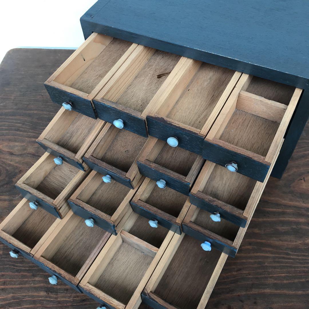 ヴィンテージ　16杯　小引き出し