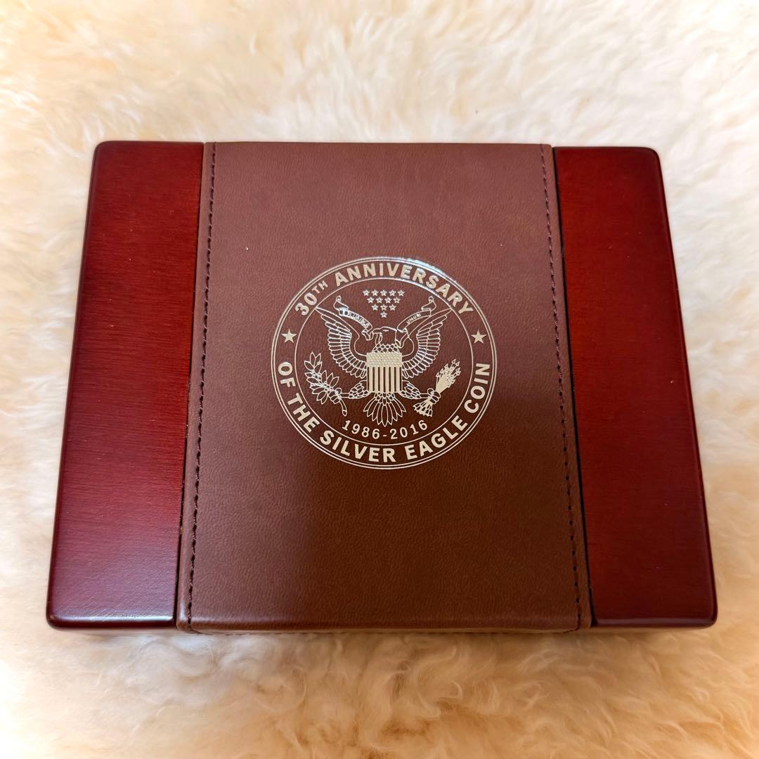 【美品・純銀】ウォーキングリバティ 30周年記念 3オンス銀貨《希少モデル