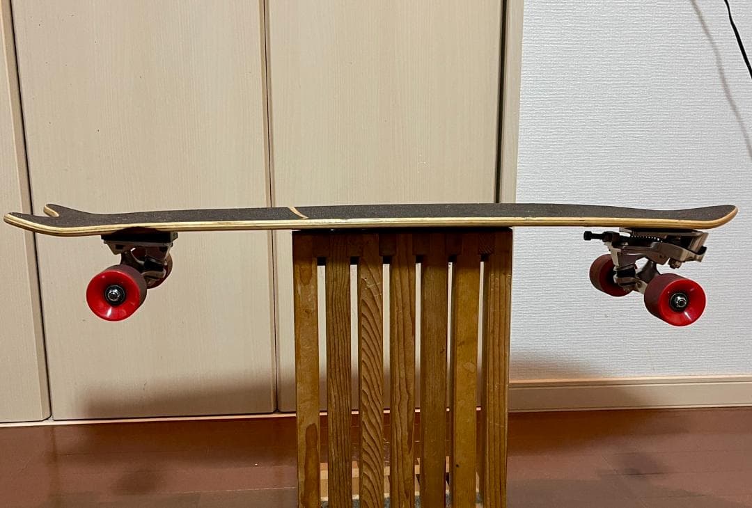 GRAVITYスラスター2搭載 ロングサーフスケート92cm REKON製