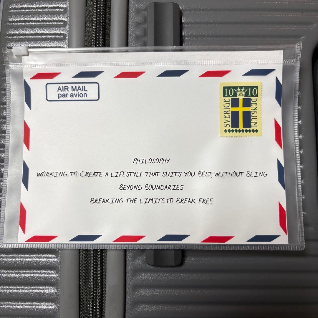 イノベータースーツケース　92L 購入時付属品あり