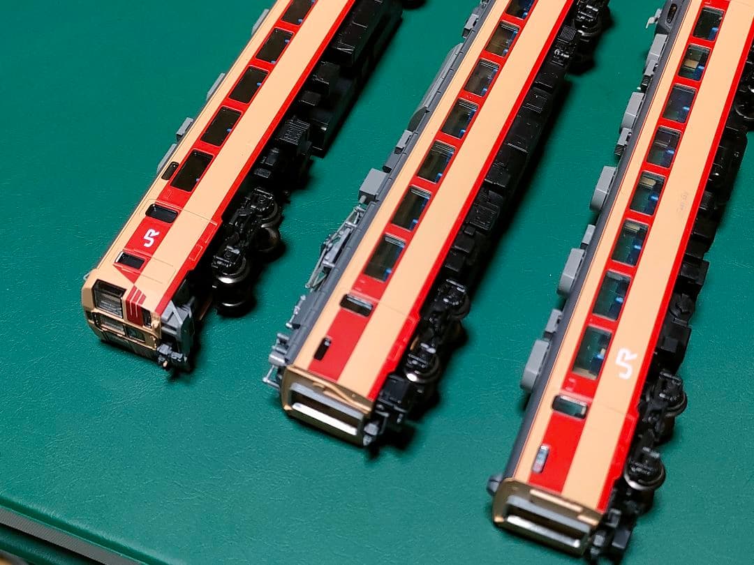 TOMIXしらさぎ485系国鉄色