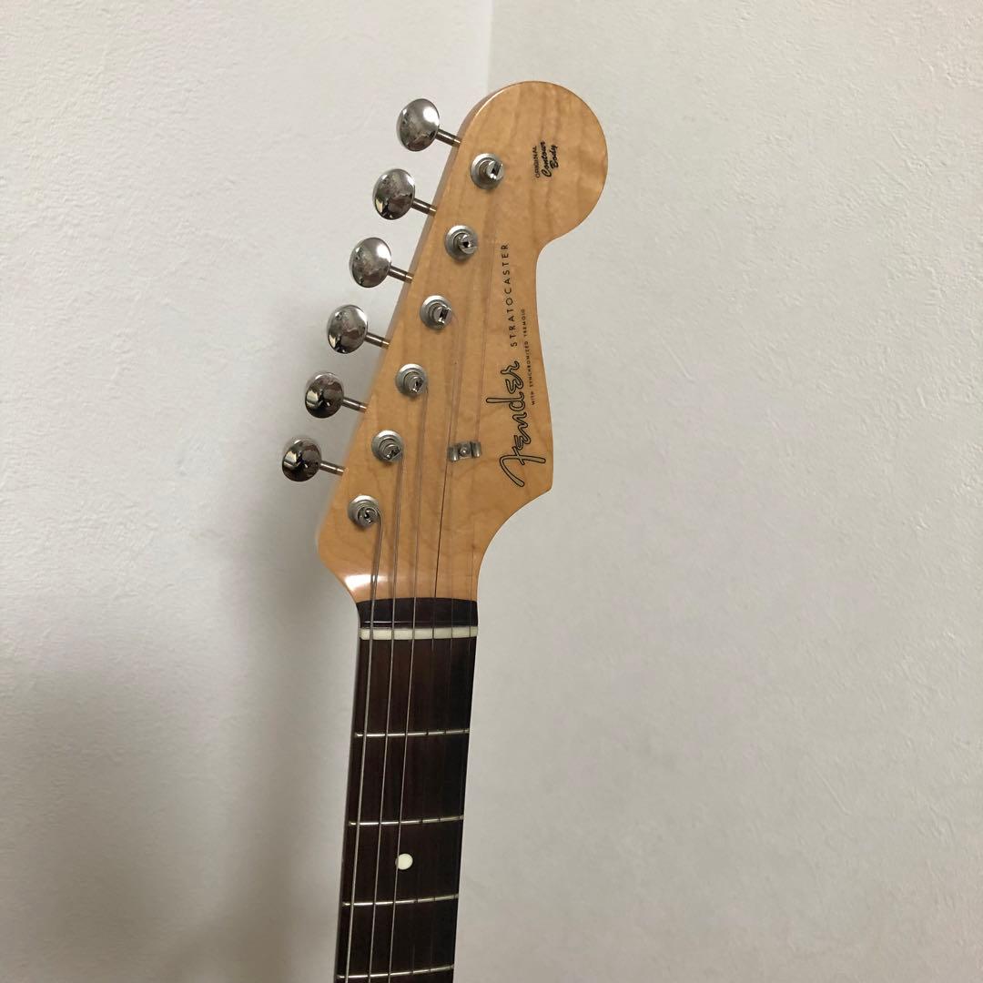 エレキギター　Fender