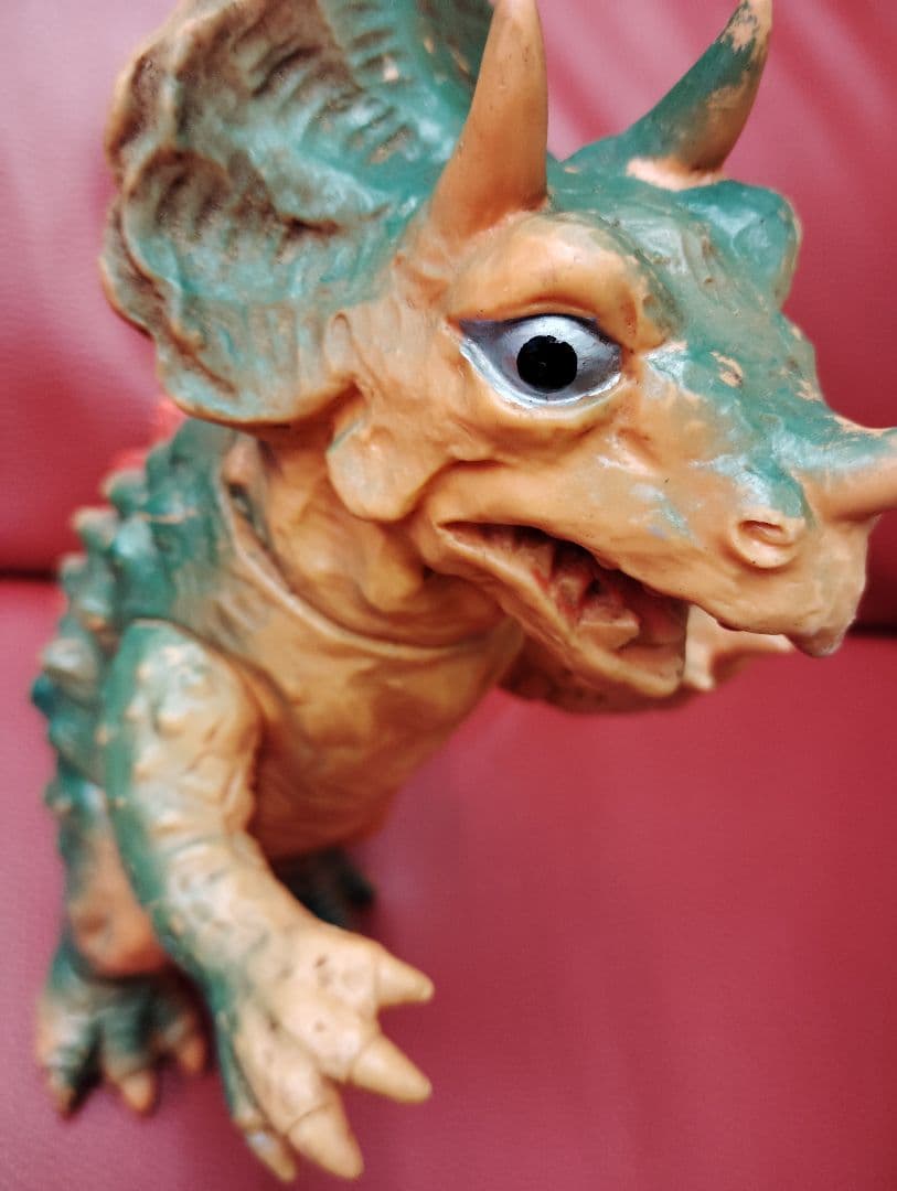 ピ*ロ様 激レア！ 当時もの パチ怪獣　トリケラン　三浦トーイ　当時物　昭和レト