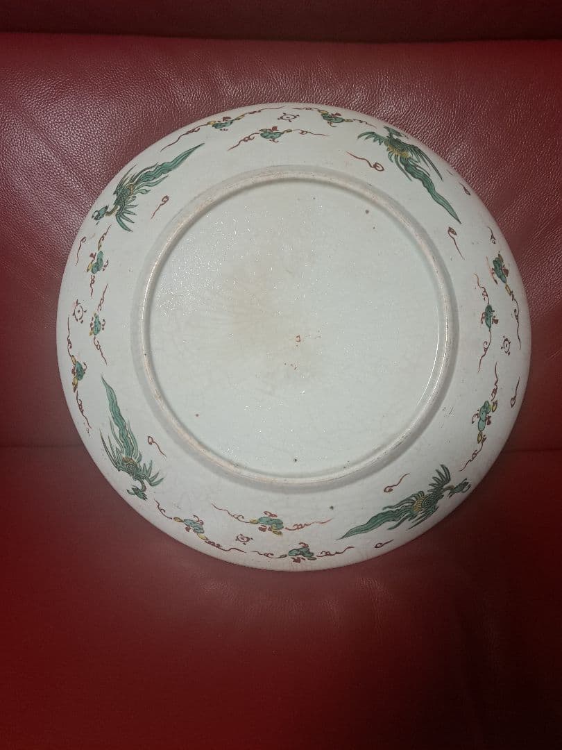 色鮮やかな陶器の皿 直径40cm